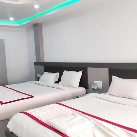 Hotel Shawrya The Grand ماديكيري المظهر الخارجي الصورة