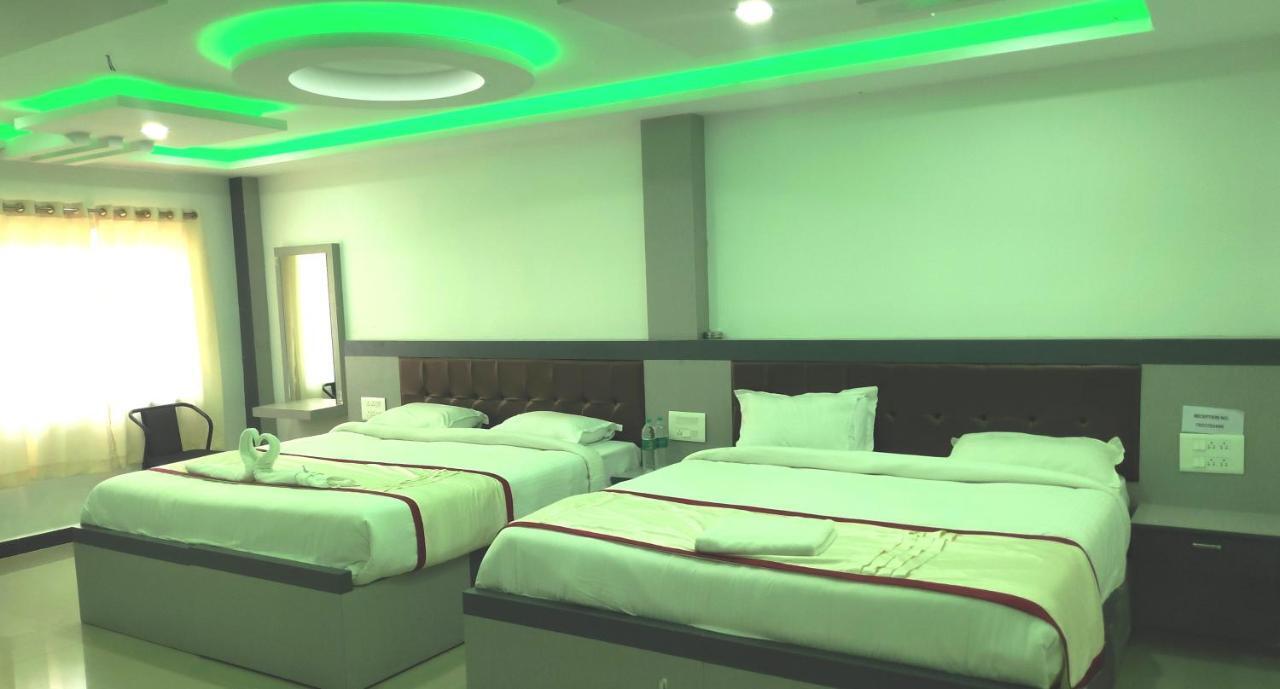 Hotel Shawrya The Grand ماديكيري المظهر الخارجي الصورة